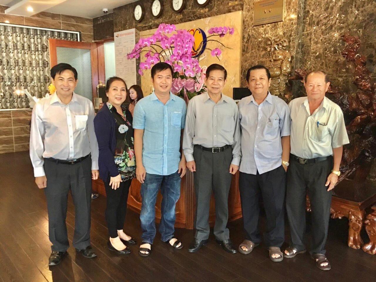 Thu Dau Mot Long Bao Chau Hotel מראה חיצוני תמונה