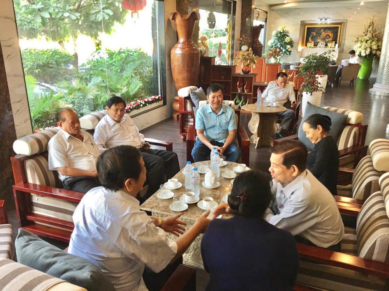 Thu Dau Mot Long Bao Chau Hotel מראה חיצוני תמונה