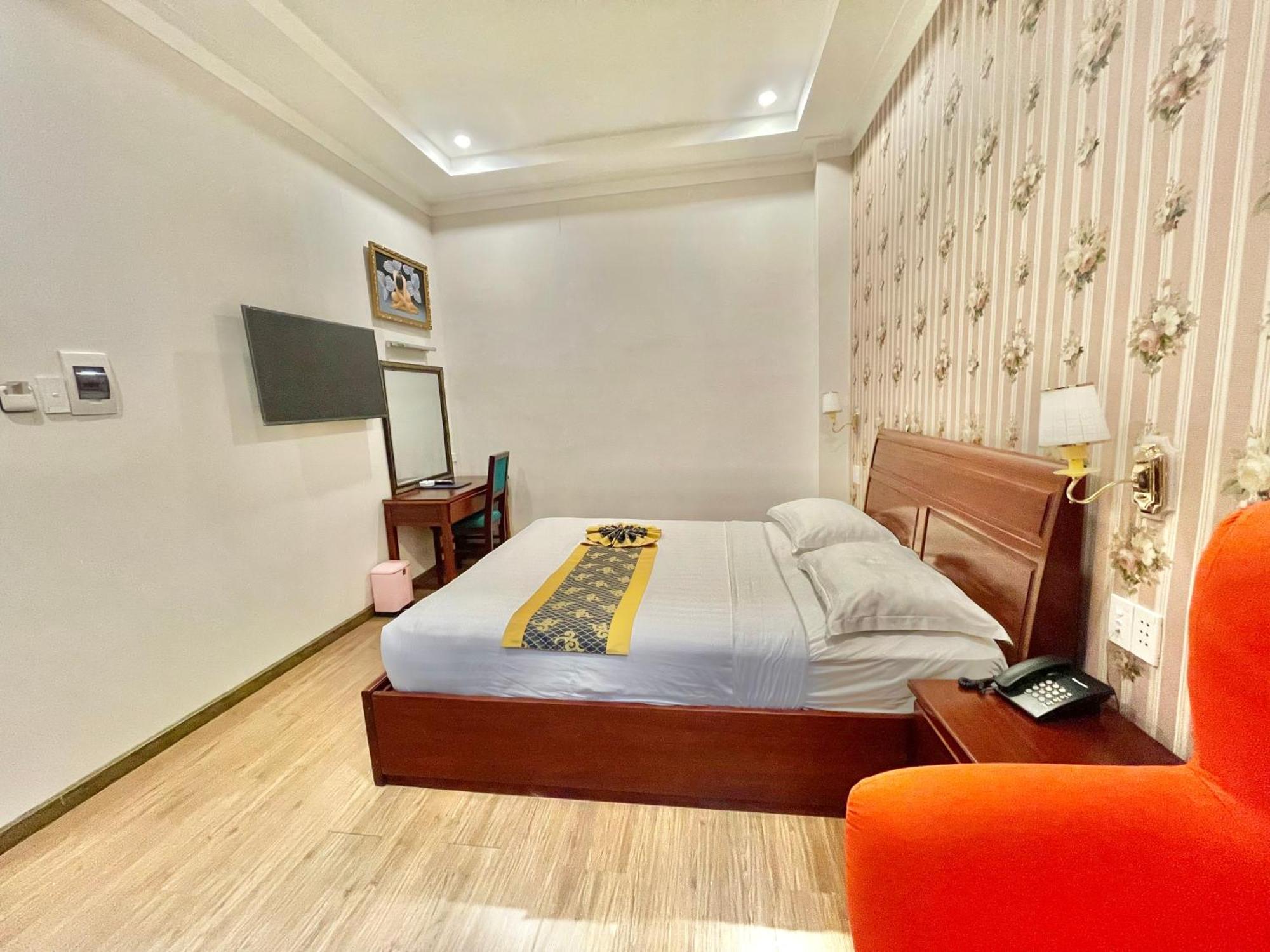 Thu Dau Mot Long Bao Chau Hotel מראה חיצוני תמונה